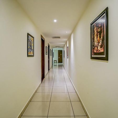 Townhouse 552Hotel Royal Court Jalandhar Extérieur photo