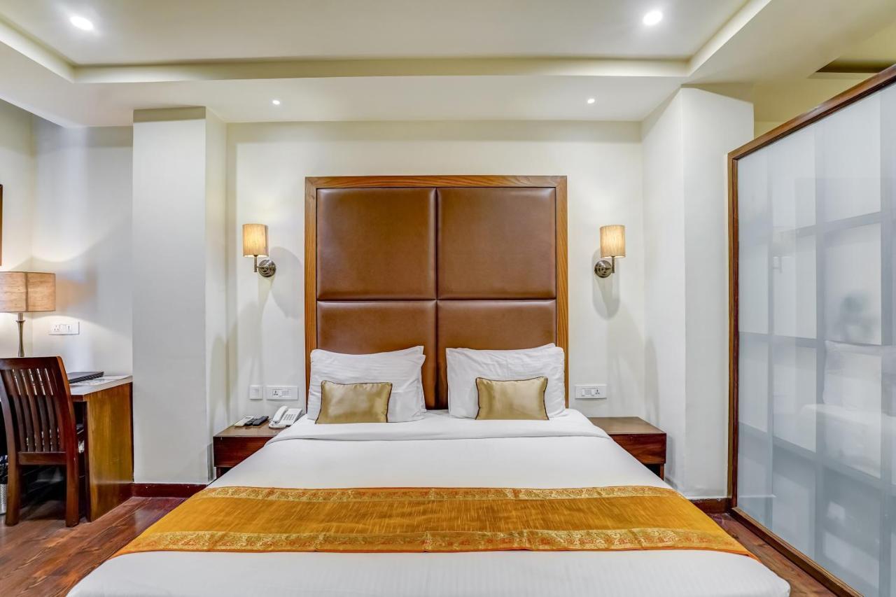 Townhouse 552Hotel Royal Court Jalandhar Extérieur photo