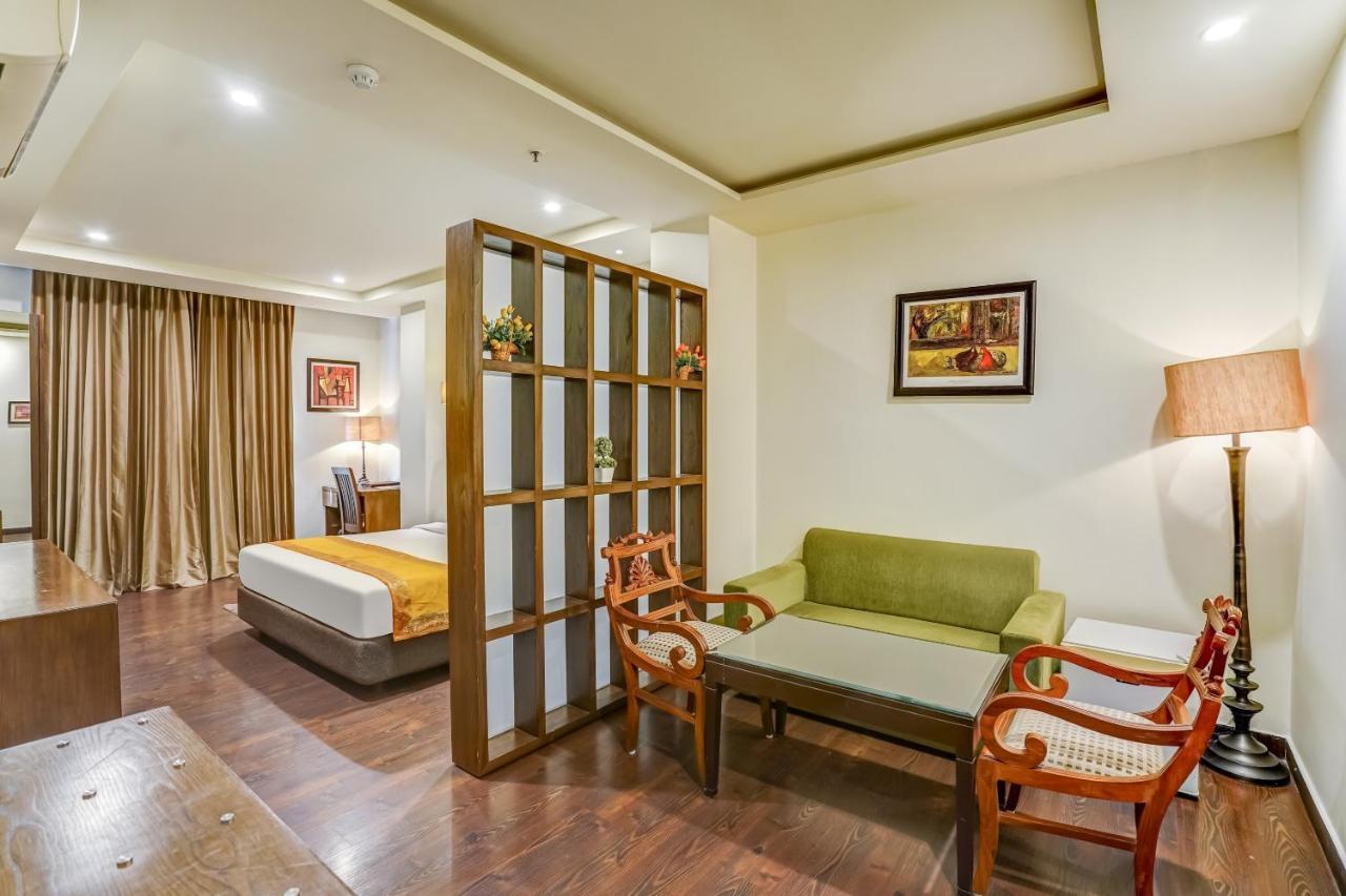 Townhouse 552Hotel Royal Court Jalandhar Extérieur photo
