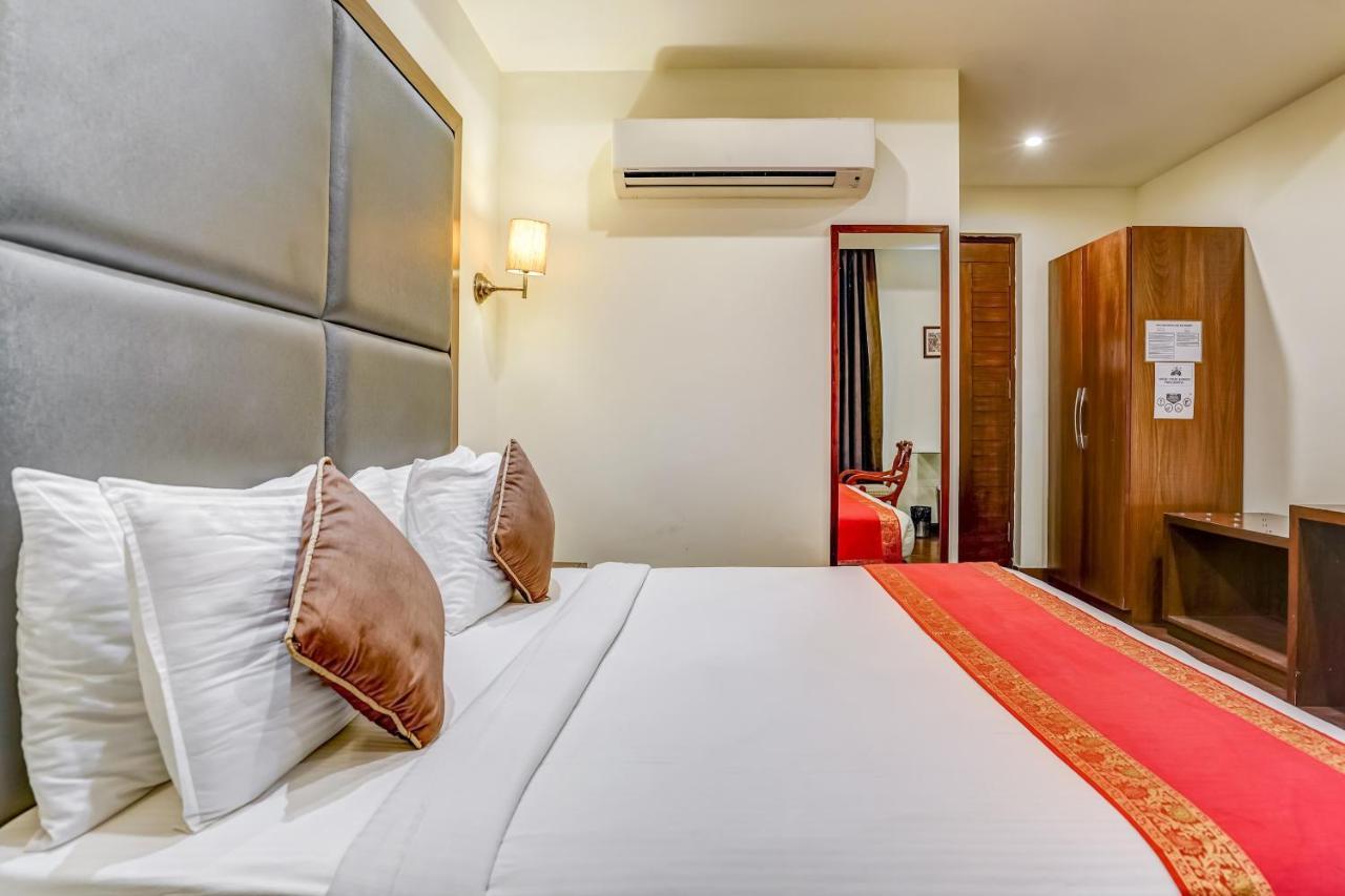 Townhouse 552Hotel Royal Court Jalandhar Extérieur photo