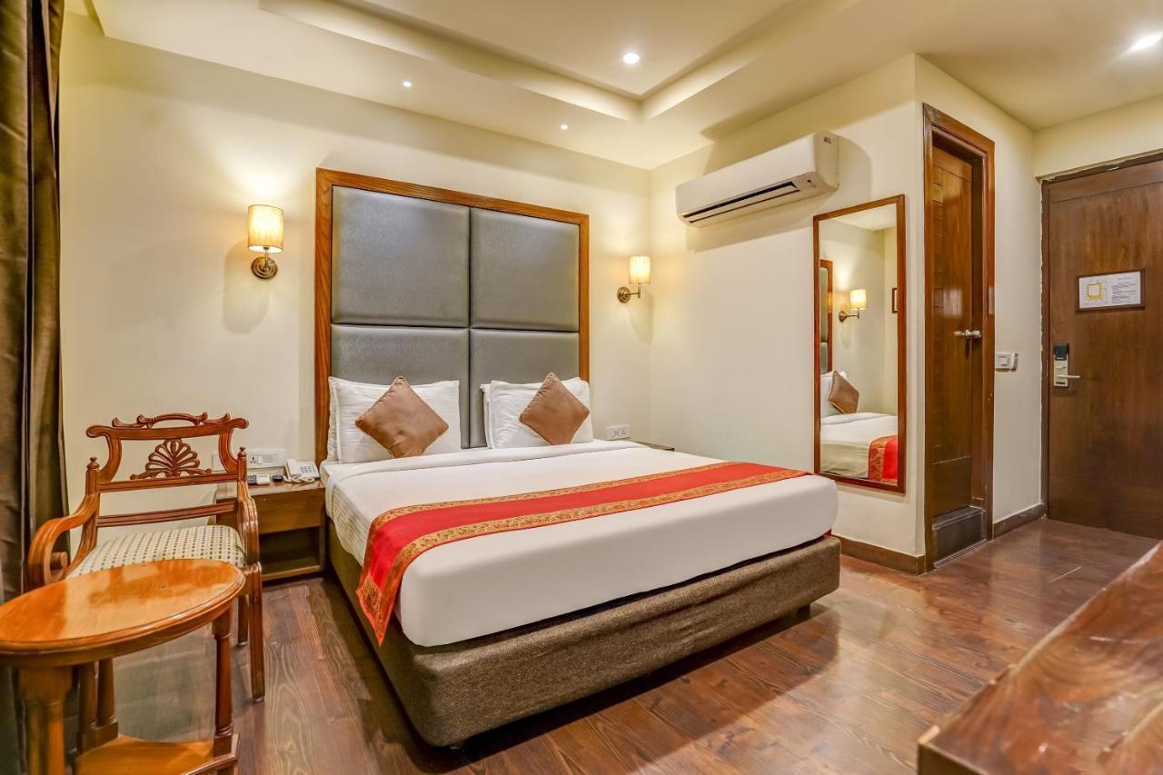 Townhouse 552Hotel Royal Court Jalandhar Extérieur photo